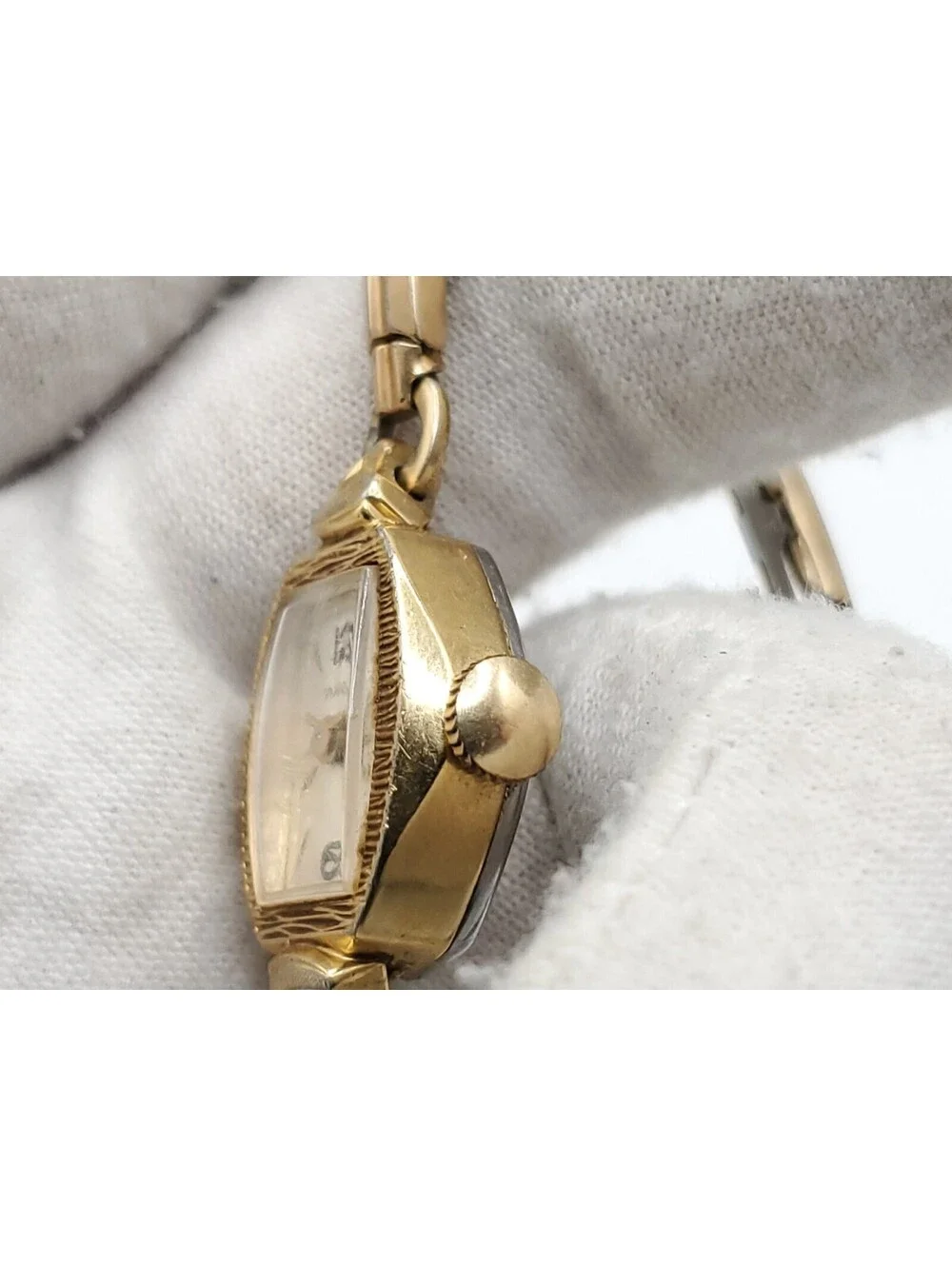 Vintage Mechanical Womens Timex Watch For Parts Or Repair